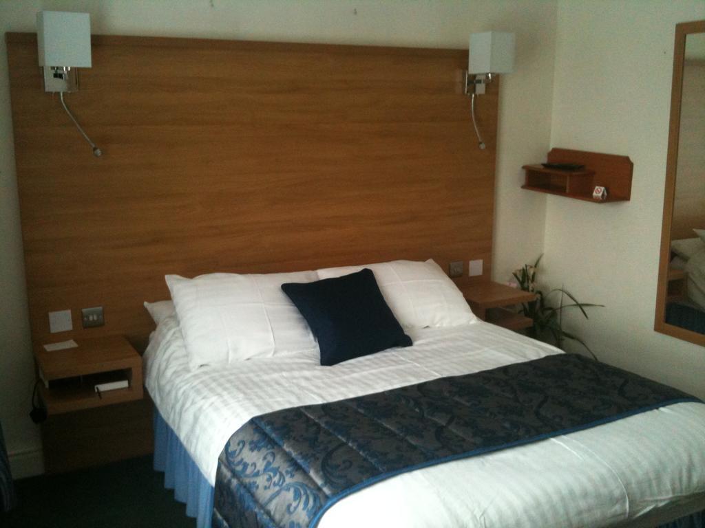 Five Mile Oxford Hotel Bilik gambar